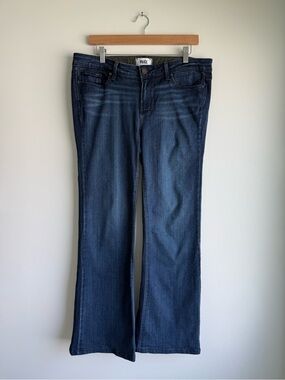 Paige Skyline Boot Size 32 Blue Stretch Bootcut Jeans